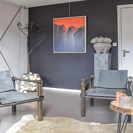 Holiday home Kapeltuin