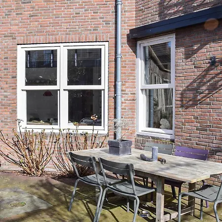 Kapeltuin Semesterbostad *